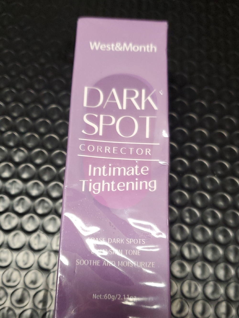 Dark Spot Corrector Intimate Tightening Toner - Purple